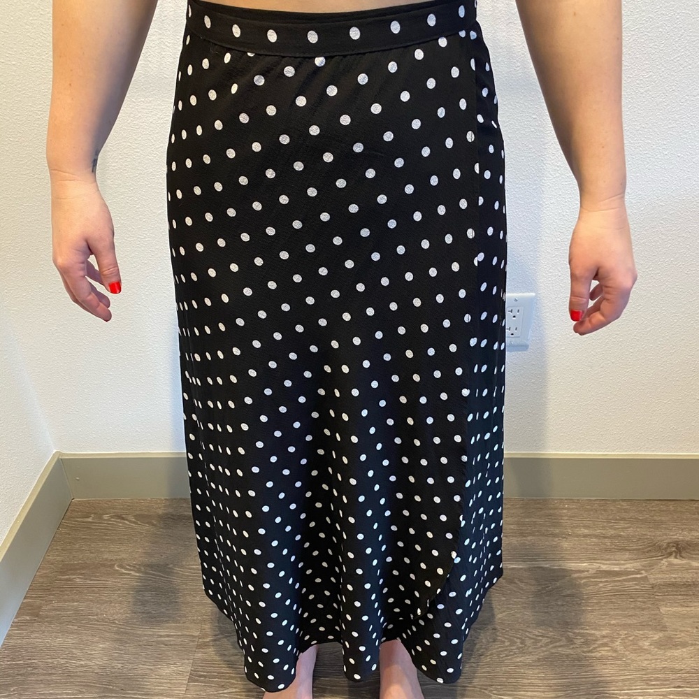 POKA DOT SKIRT